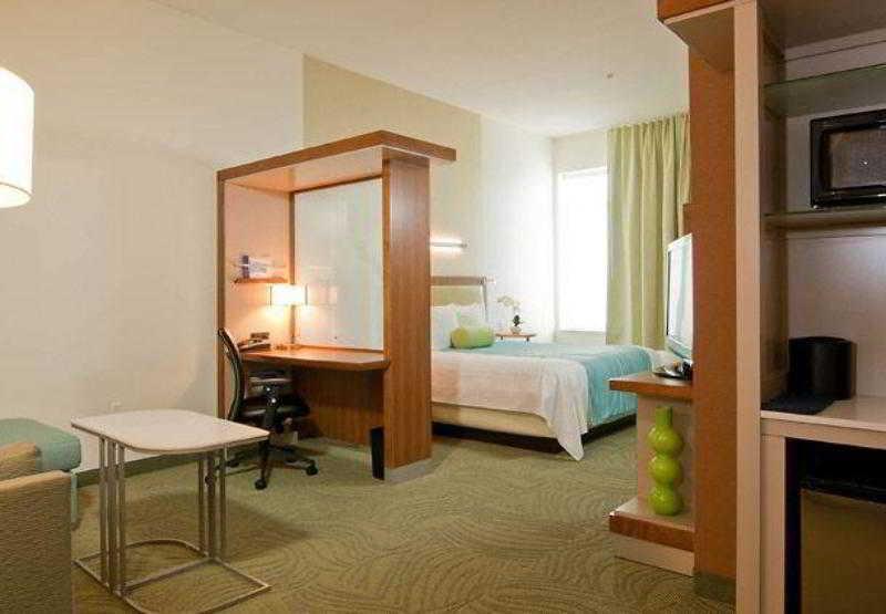 Springhill Suites Houston Nasa/Seabrook Room photo